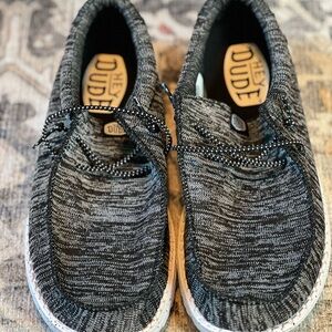 Youth Hey Dudes Size 6